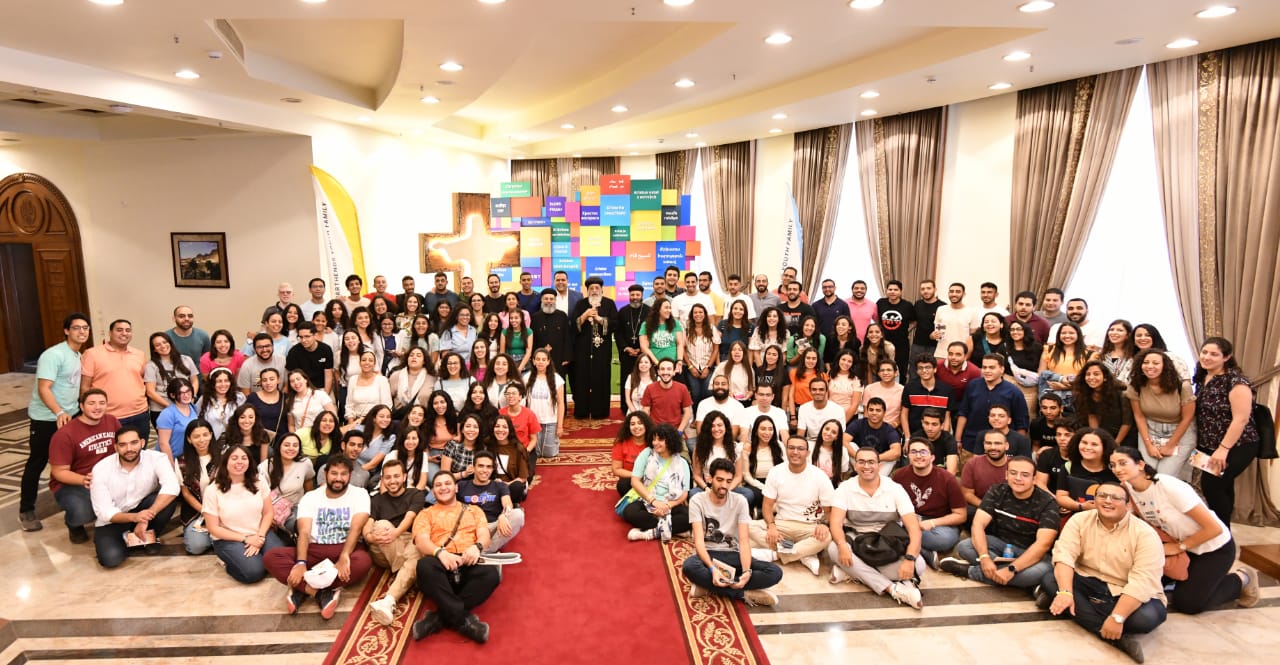 H.H. Pope Tawadros II Meets with The German University's Student Family of Ti Parthenos
